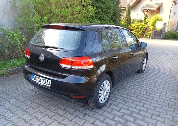 Volkswagen Golf cena 20900 przebieg: 198000, rok produkcji 2011 z Działoszyn małe 211